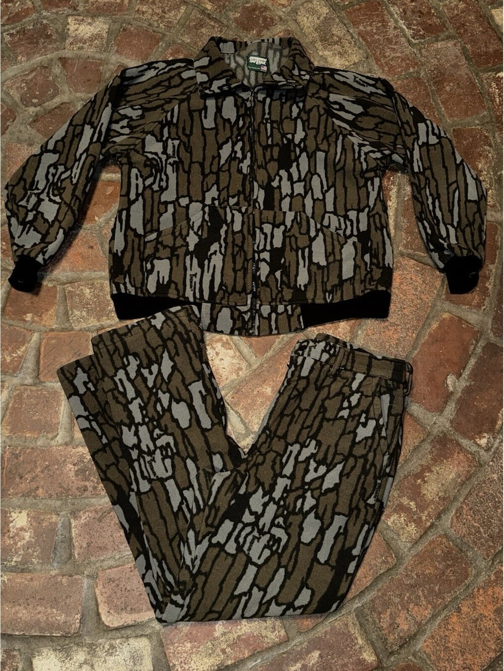 VTG 80’s SafTbak & Polartuff Full Fleece Set Pants And Jacket Size Medium